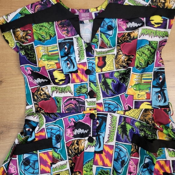 Universal Studios MONSTERS × Unique Vintage Dress - Picture 9 of 12